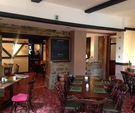 The Crown 2* Grewelthorpe